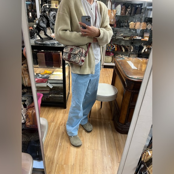 Burberry crossbody bag - Picture 10 of 10